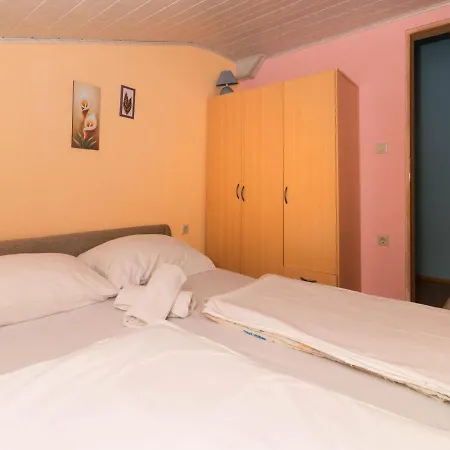 Secluded Holiday In Azillanet With Private Pool Crikvenica