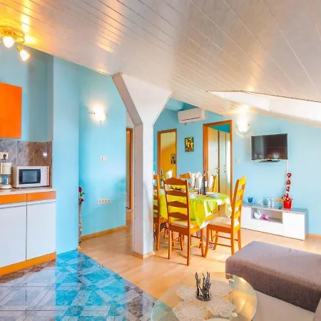 Secluded Holiday In Azillanet With Private Pool